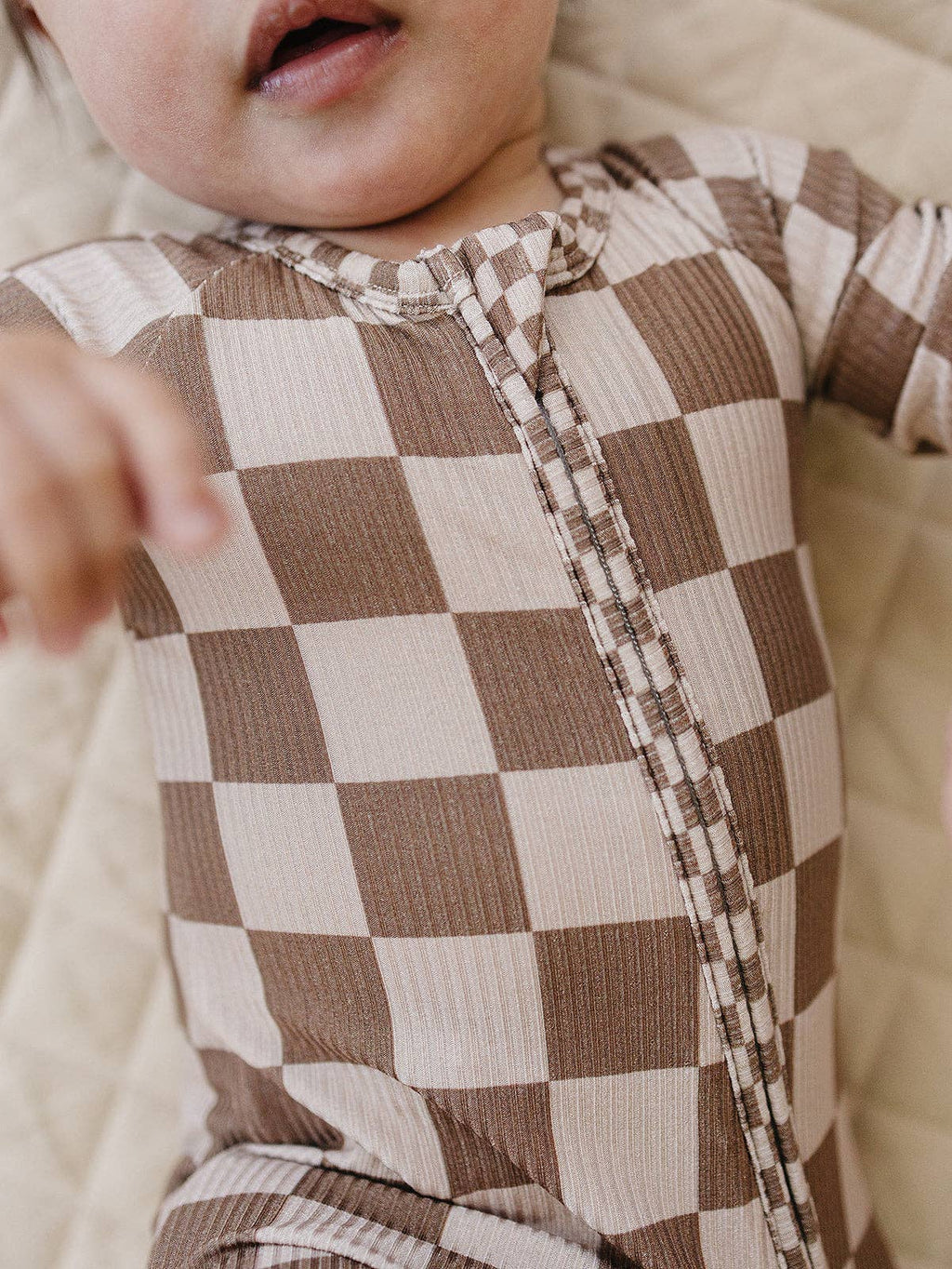 Ribbed Bamboo Zip Romper | Latte Checkered: 6-12M